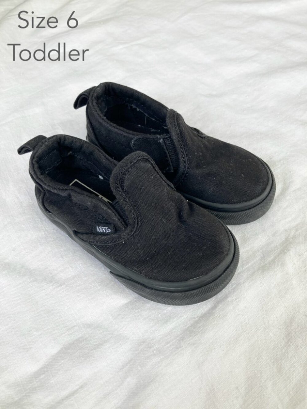 💙2/$25 Vans Size 6 Toddler Black Canvas Slip-On Sneakers Classic Summer
